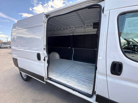 2023 RAM ProMaster 2500 159 WB