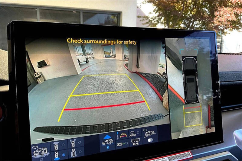 2025 Toyota 4Runner TRD Off-Road Premium