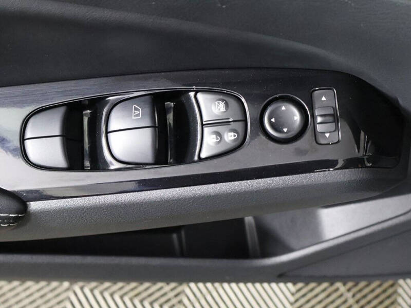 2024 Nissan Altima 2.5 SL