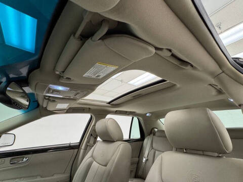 2010 Cadillac DTS Luxury Collection