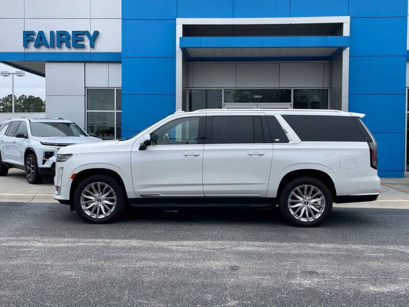 2022 Cadillac Escalade ESV Premium Luxury