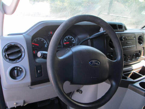 2014 Ford E-Series E-150