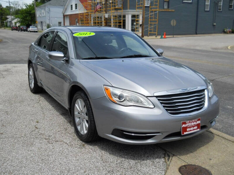 2013 Chrysler 200 for sale at NEW RICHMOND AUTO SALES in New Richmond OH