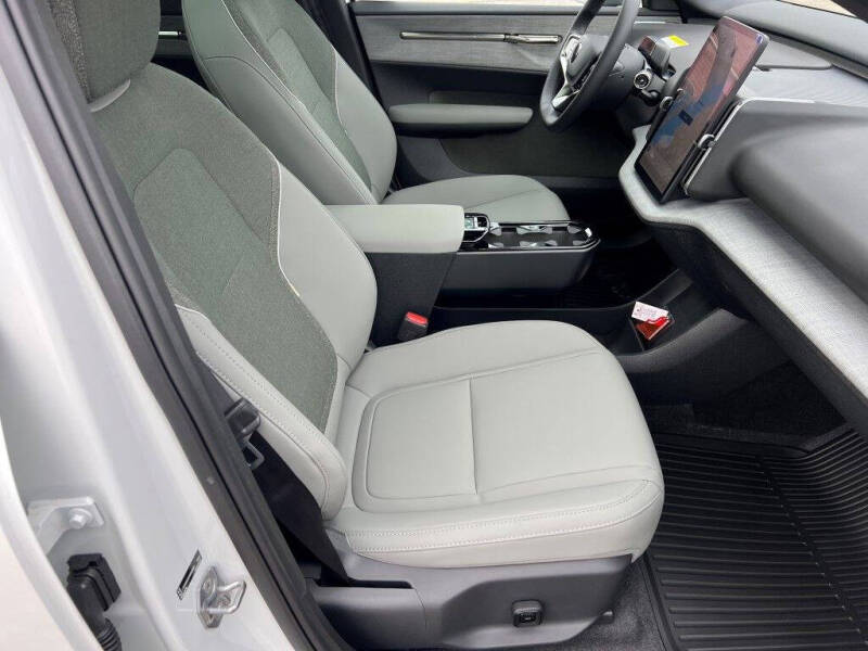 2026 Volvo EX30 Plus