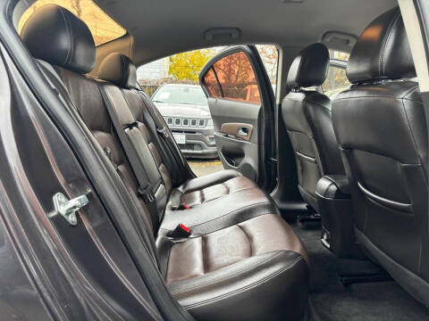 2015 Chevrolet Cruze 2LT Auto