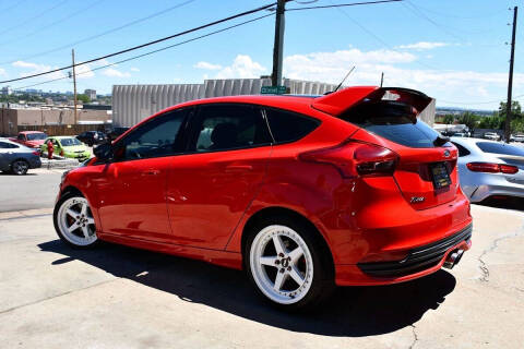 2017 Ford Focus ST