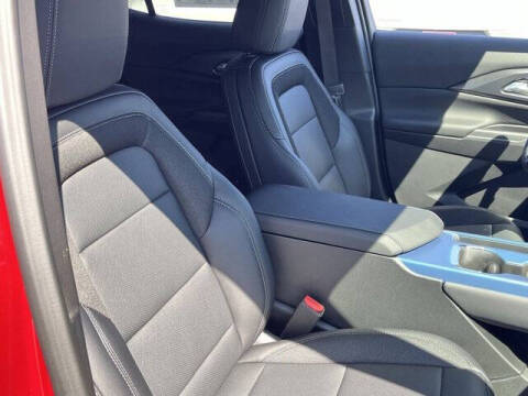 2026 Chevrolet Equinox EV LT 2