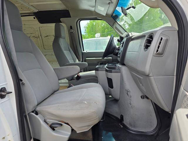 2012 Ford E-Series E-150