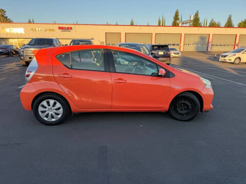 2012 Toyota Prius c Two