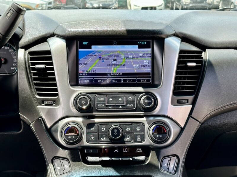 2017 Chevrolet Tahoe  - $30,995