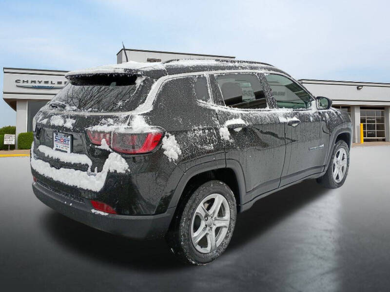 2023 Jeep Compass Latitude