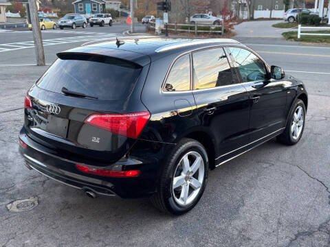 2011 Audi Q5 3.2 quattro Premium Plus