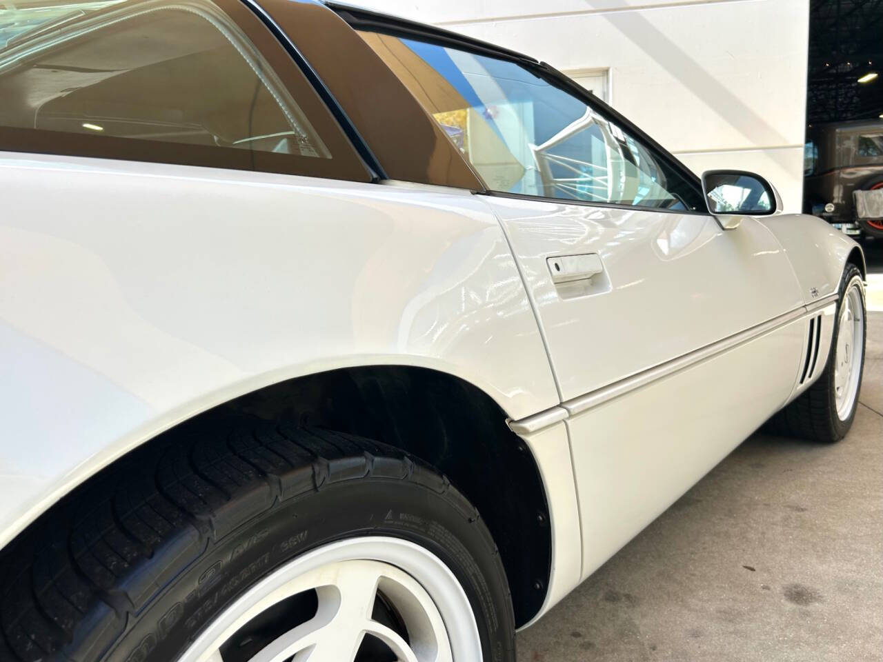 1988 Chevrolet Corvette 17