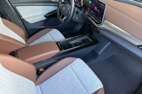 2025 Volkswagen ID.4 Pro