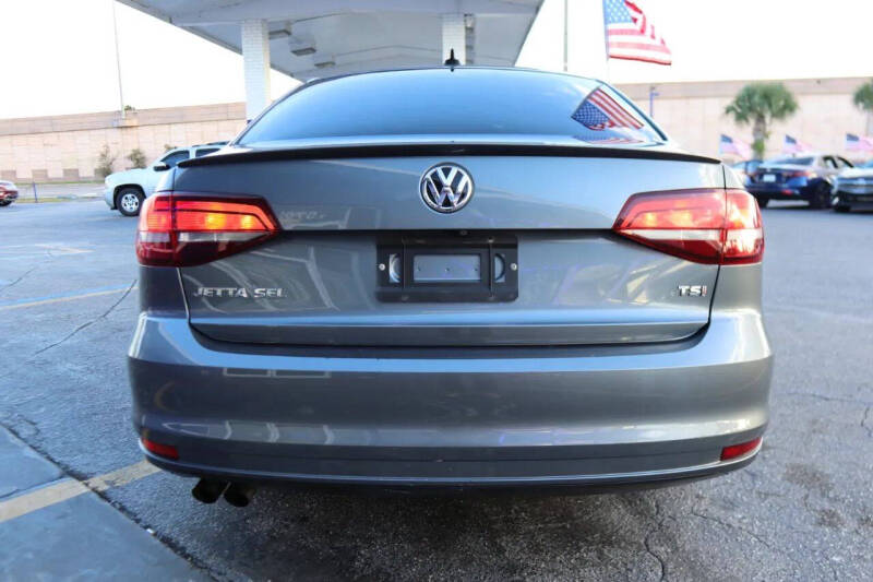 2016 Volkswagen Jetta