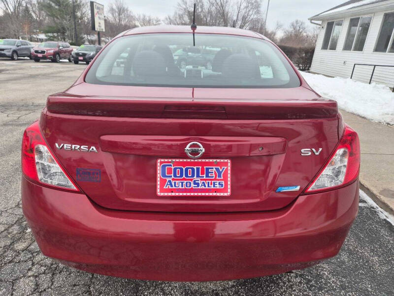 2014 Nissan Versa 1.6 SV