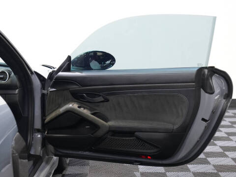 2023 Porsche 718 Cayman GT4 RS