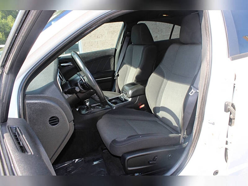 2015 Dodge Charger SXT