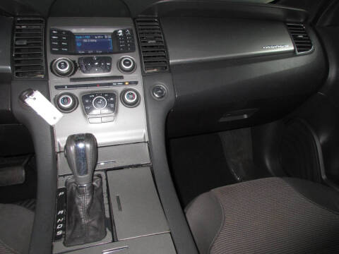 2014 Ford Taurus SEL