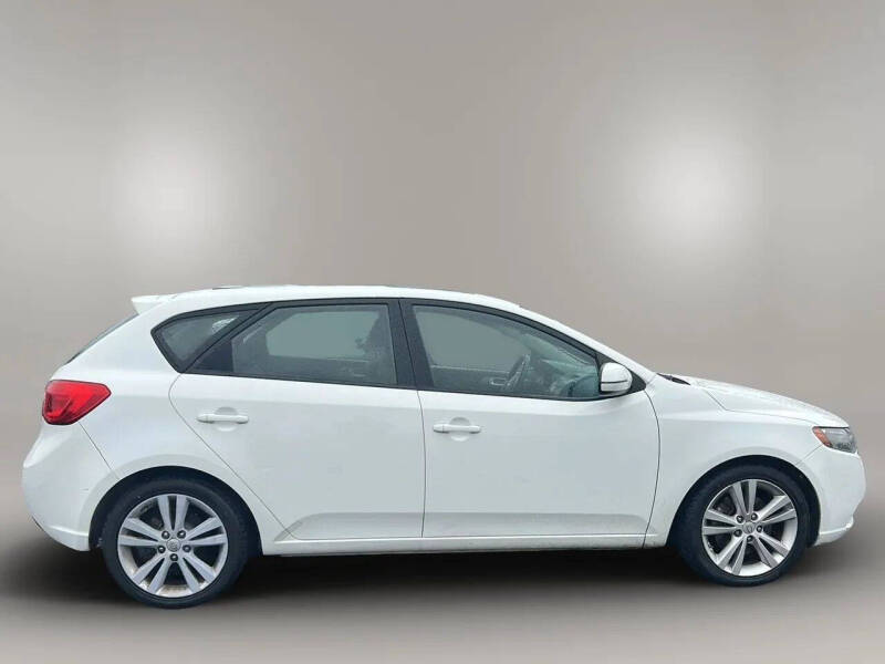 2011 Kia Forte5 SX
