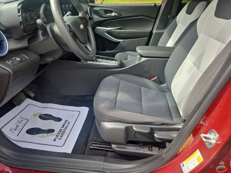 2024 Chevrolet Trax LS