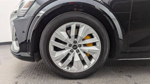 2022 Audi e-tron S quattro Premium Plus