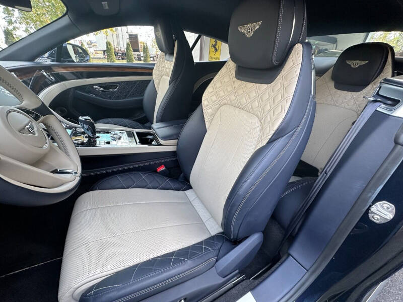 2020 Bentley Continental GT Base photo 10