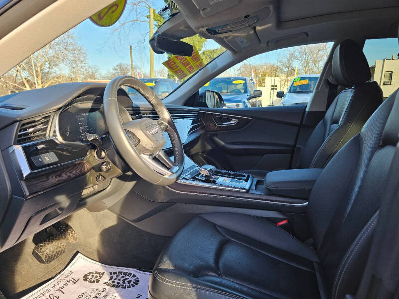 2020 Audi Q8 quattro Premium Plus 55 TFSI