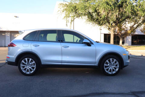 2016 Porsche Cayenne S