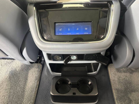 2023 Lincoln Navigator Black Label