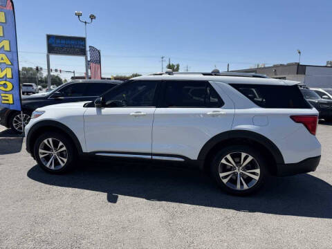 2020 Ford Explorer Platinum