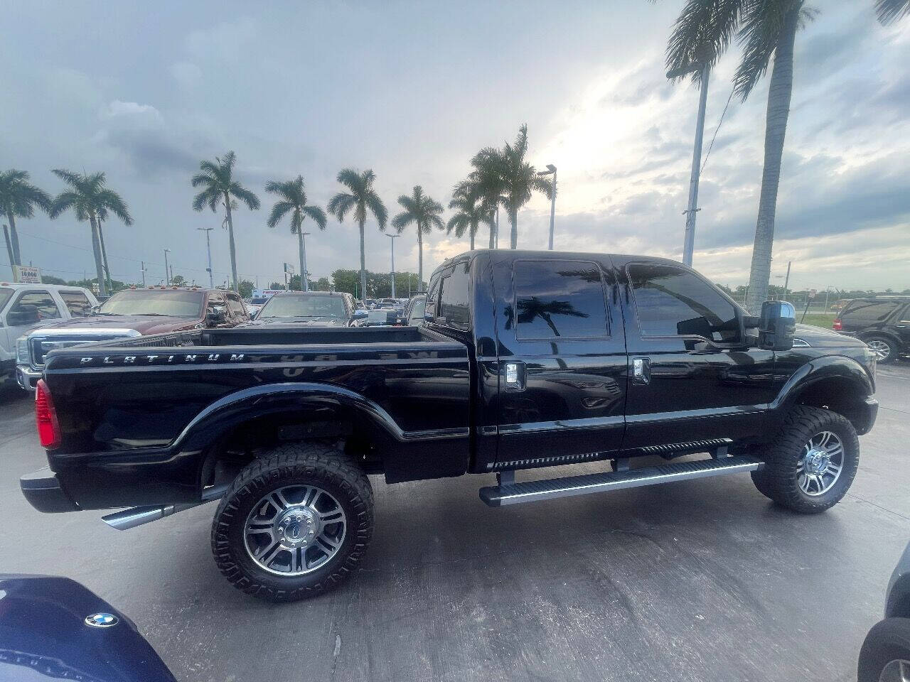 2016 FORD F-250 Pickup - $29,900