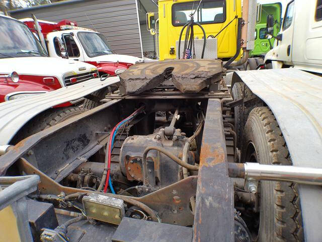 2000 Mack CH613