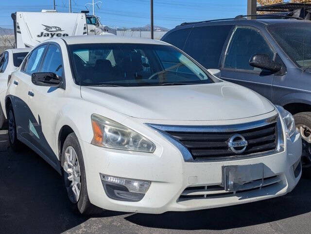 2014 Nissan Altima for sale at Axio Auto Boise in Boise, ID