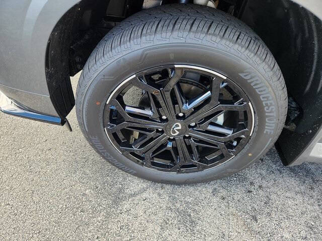 2026 Infiniti QX80 Sport