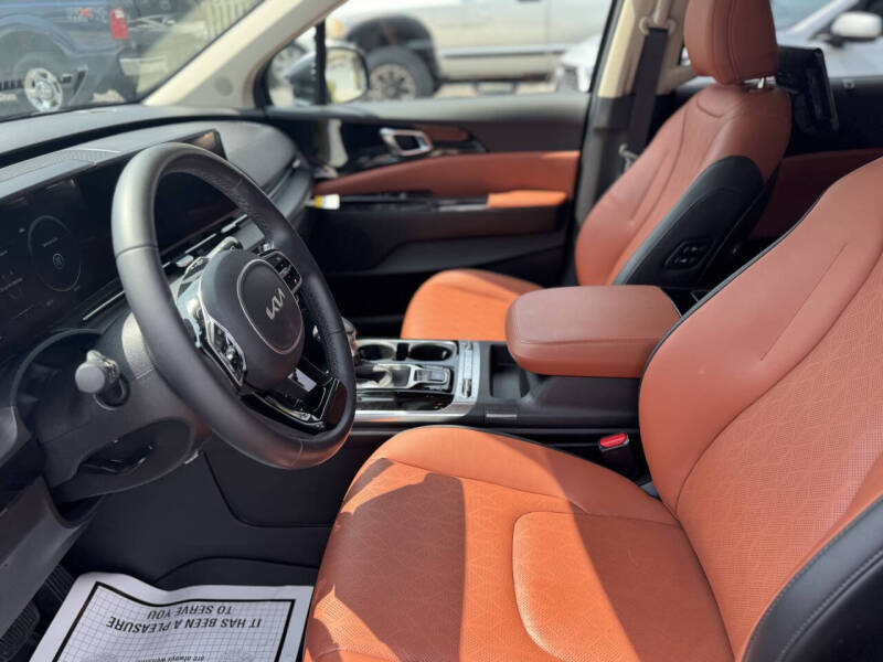 2023 Kia Carnival SX Prestige