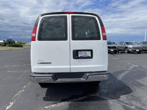 2024 Chevrolet Express 2500