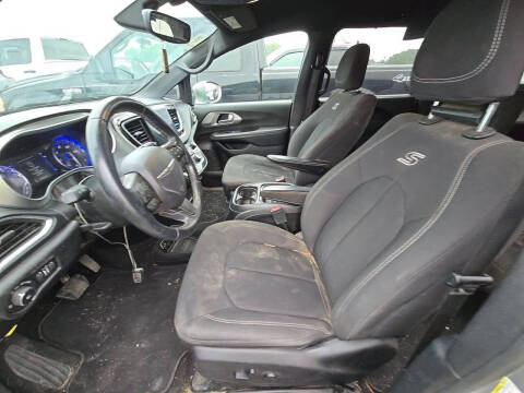 2018 Chrysler Pacifica Touring Plus