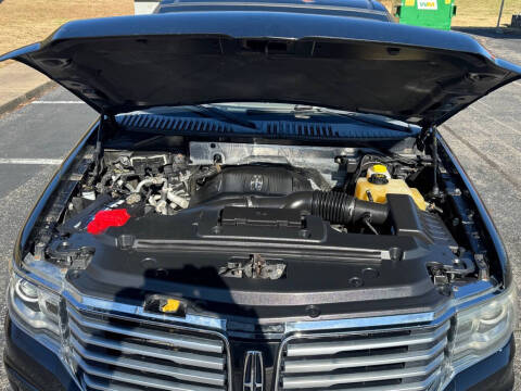 2016 Lincoln Navigator Select