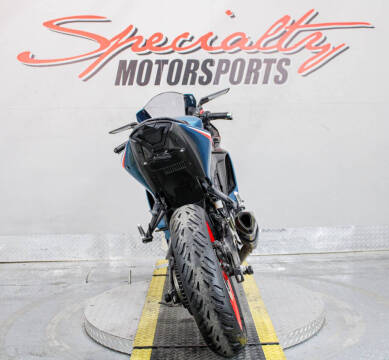 2021 Yamaha YZF-R3 ABS