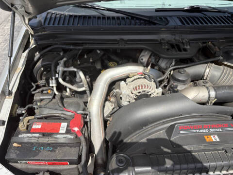2005 Ford Excursion XLT