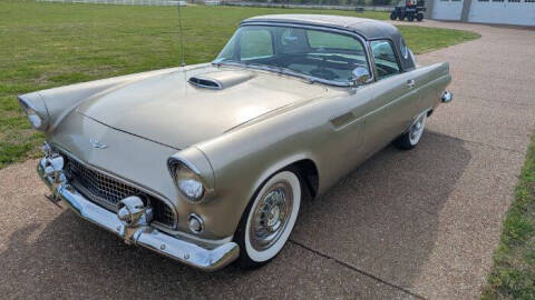 1956 Ford Thunderbird