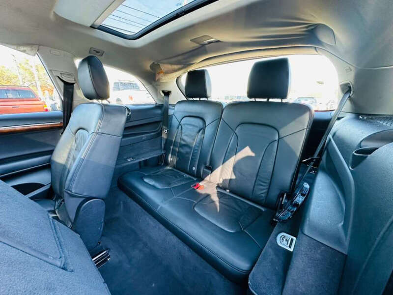 2012 Audi Q7 3.0 quattro TDI Premium Plus