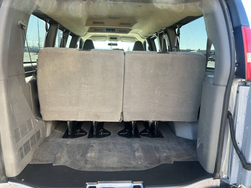 2016 Chevrolet Express LS 2500