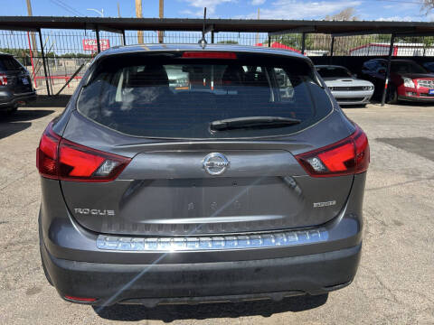 2018 Nissan Rogue Sport S