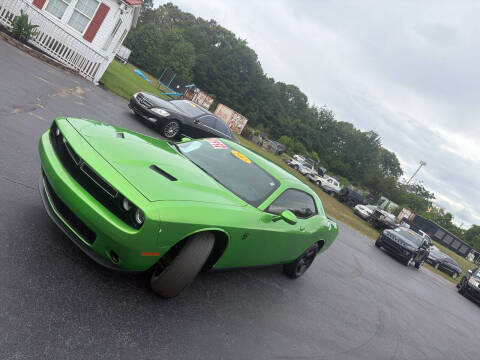 2015 Dodge Challenger SXT
