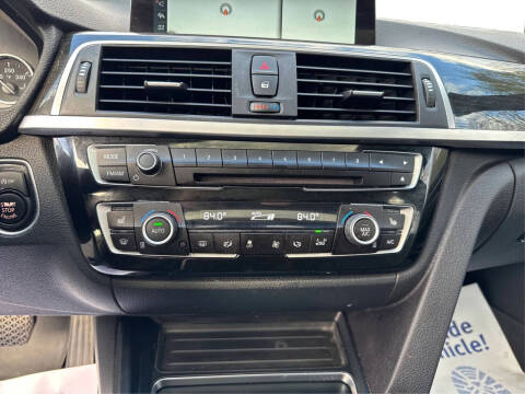 2017 BMW 3 Series 330i xDrive