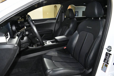 2022 Kia K5