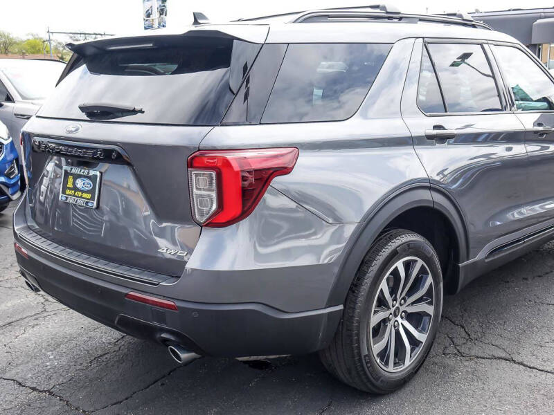 2023 Ford Explorer ST-Line