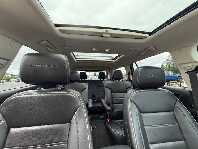 2022 GMC Acadia Denali